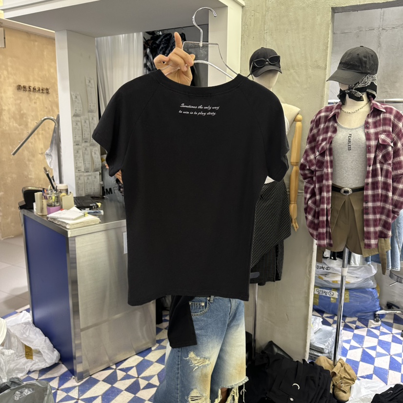 AMOUR韓國東大門代購女裝新款職業熱賣人氣26春夏推薦T恤AMOURT恤