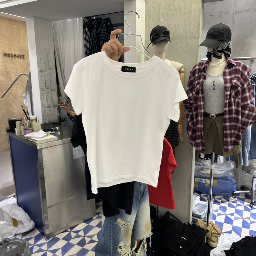 AMOUR韓國東大門代購女裝新款職業熱賣人氣26春夏推薦T恤AMOURT恤圖色1