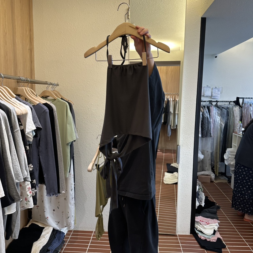 CHOI-L韓國直郵女裝新款職業推薦休閑吊帶背心不含內搭褶皺CHOI吊帶/背心圖色3