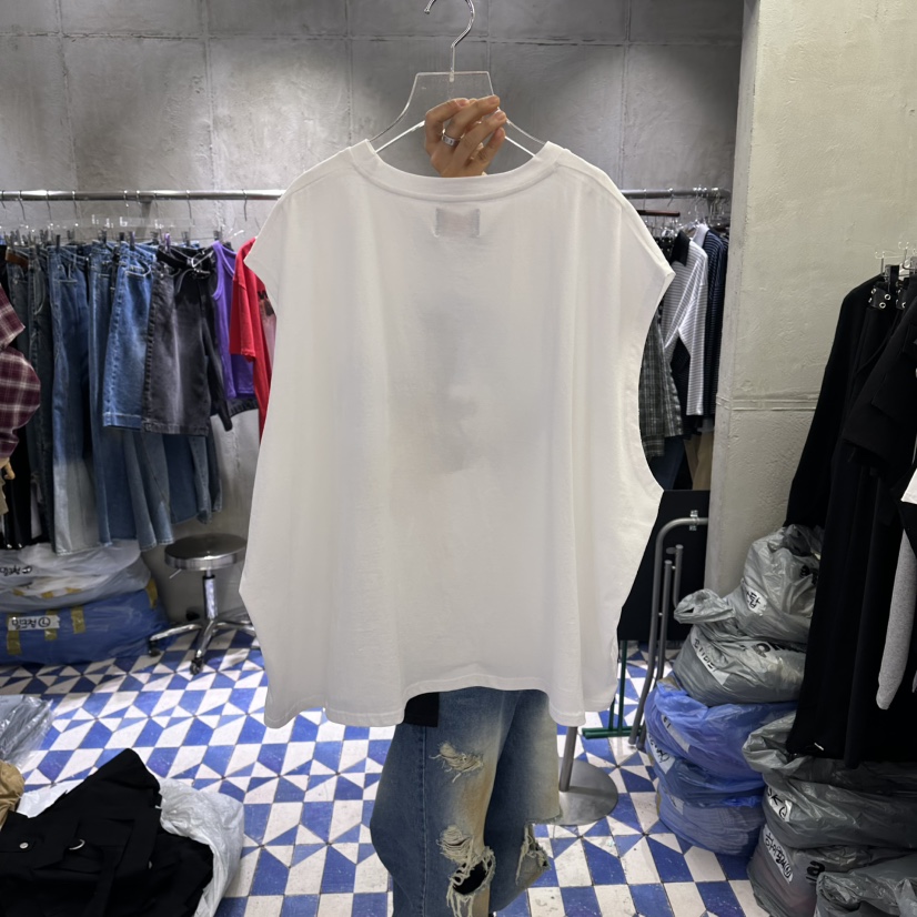 AMOUR韓國東大門代購女士新品26春夏休閑職業推薦吊帶背心AMOUR吊帶/背心