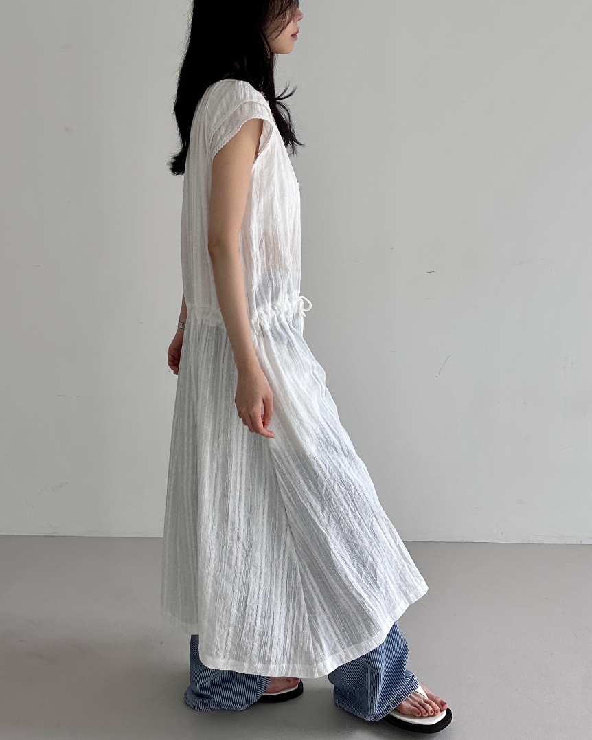 HOWDY/FACT THE NERD東大門實拍女裝新品推薦休閑連衣裙HOWDY/FACT THE NERD連衣裙