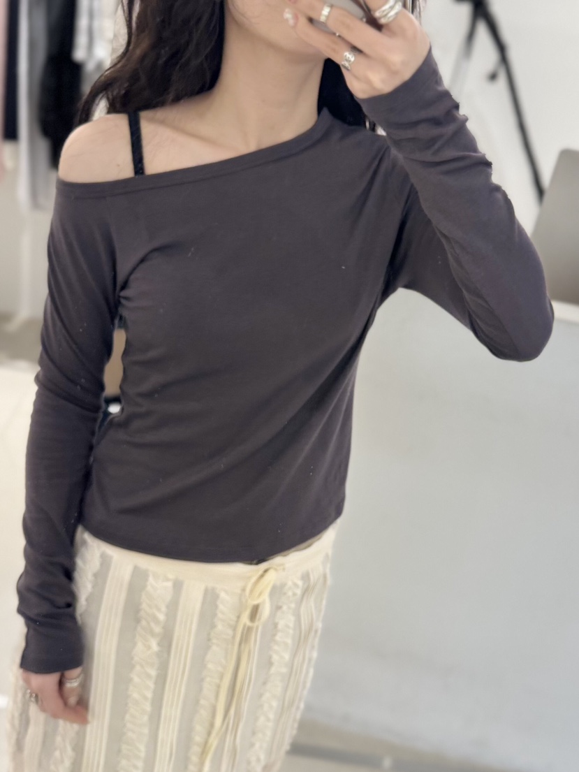 MELTED-P韓國代購女士新品26春夏推薦人氣熱賣時尚長袖T恤MELTED-P長袖T恤