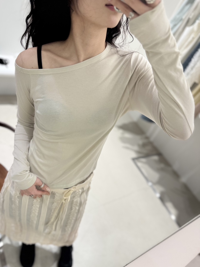 MELTED-P韓國代購女士新品26春夏推薦人氣熱賣時尚長袖T恤MELTED-P長袖T恤