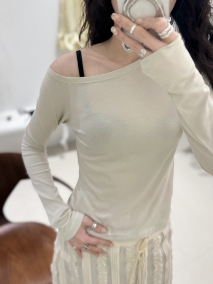 MELTED-P韓國代購女士新品26春夏推薦人氣熱賣時尚長袖T恤MELTED-P長袖T恤