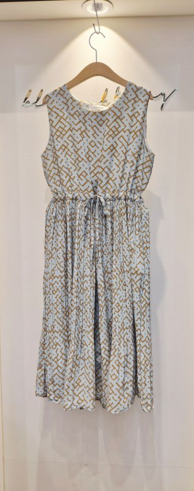 RICO/BLING BLING-S東大門代購女裝新款真品人氣連衣裙RICO/BLING BLING-S連衣裙