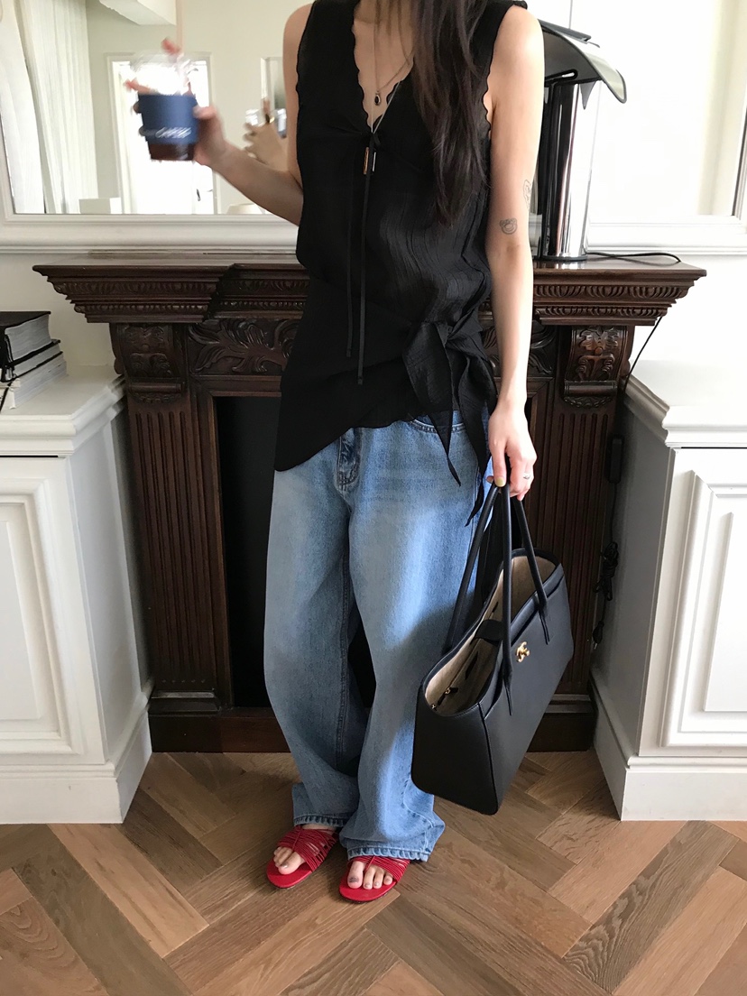 ESCHER東大門直郵女士新款熱賣時尚真品休閑職業人氣套裝ESCHER套裝