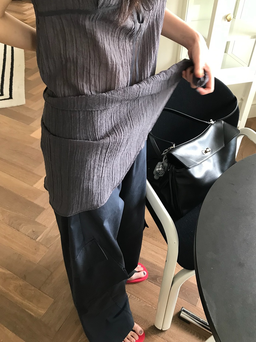 ESCHER東大門直郵女士新款熱賣時尚真品休閑職業人氣套裝ESCHER套裝