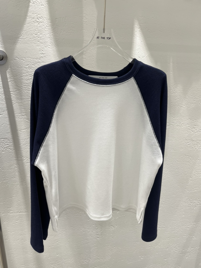 AT THE TOP東大門代購女士新品熱賣長袖T恤插肩袖華夫格AT THE TOP長袖T恤圖色2