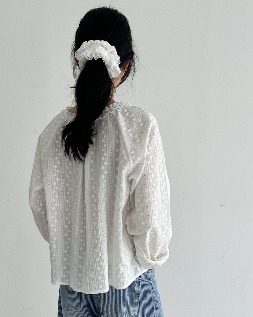 HOWDY/FACT THE NERD韓國直郵女裝新款時尚襯衫蕾絲衫兔子HOWDY/FACT THE NERD襯衫/蕾絲衫