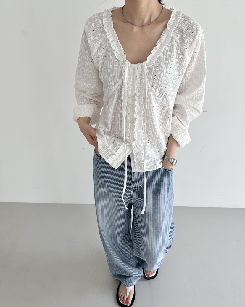 HOWDY/FACT THE NERD韓國直郵女裝新款時尚襯衫蕾絲衫兔子HOWDY/FACT THE NERD襯衫/蕾絲衫