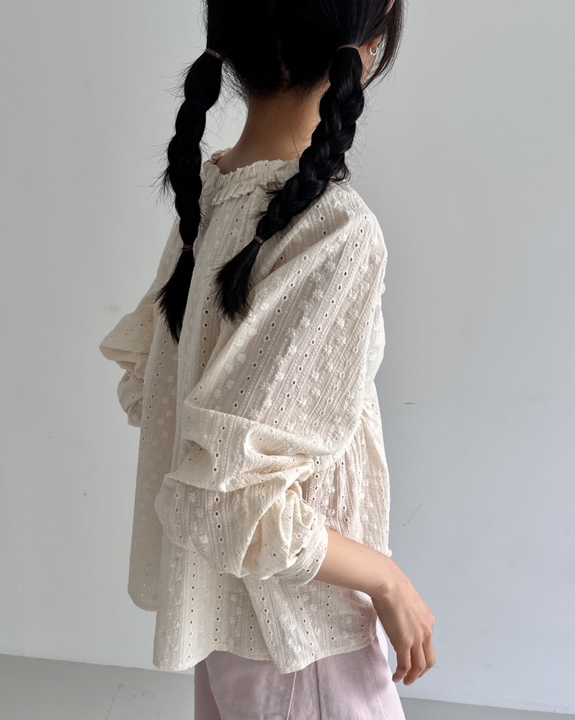 HOWDY/FACT THE NERD韓國直郵女裝新款時尚襯衫蕾絲衫兔子HOWDY/FACT THE NERD襯衫/蕾絲衫