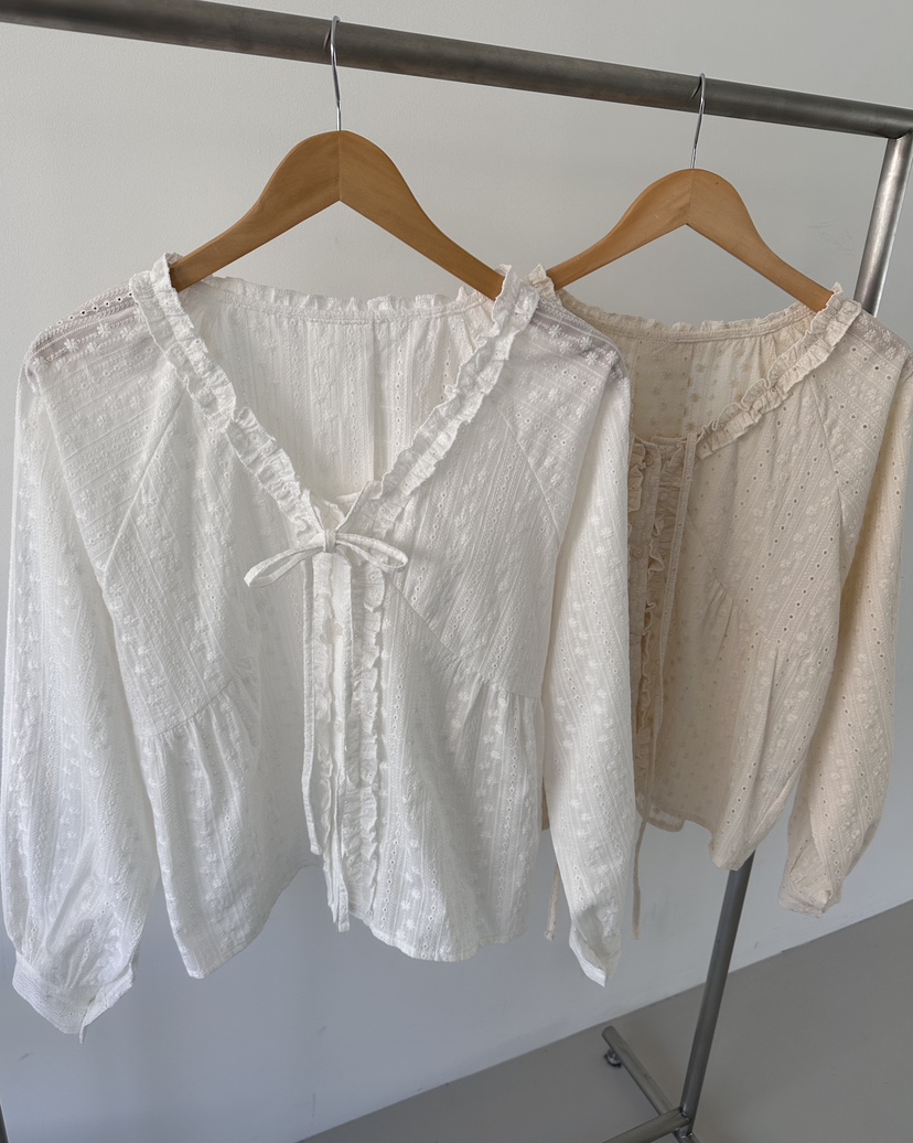 HOWDY/FACT THE NERD韓國直郵女裝新款時尚襯衫蕾絲衫兔子HOWDY/FACT THE NERD襯衫/蕾絲衫