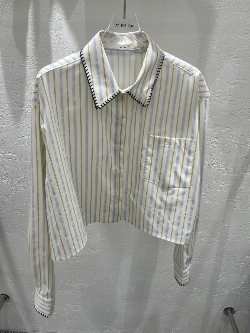 AT THE TOP韓國代購女裝新品時尚熱賣真品襯衫蕾絲衫牛皮AT THE TOP襯衫/蕾絲衫圖色1