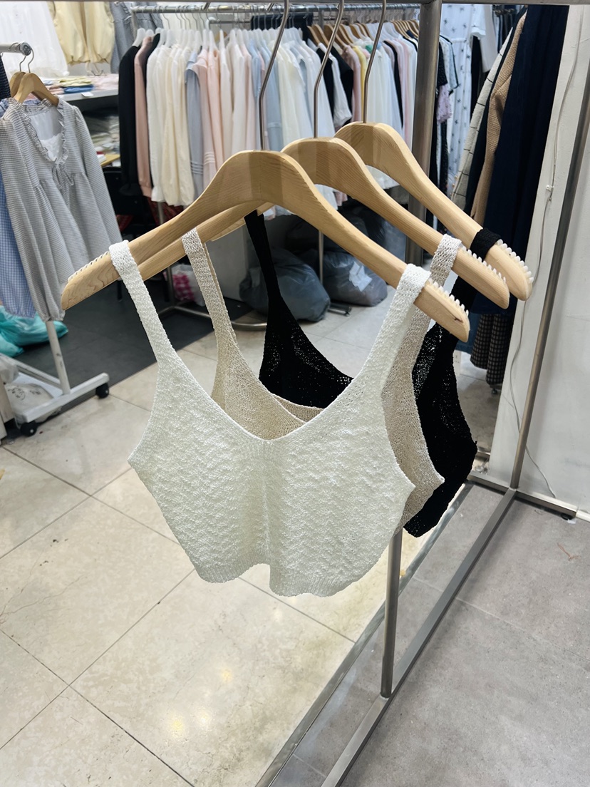 BLACK NOTE東大門實拍女士新款推薦職業真品吊帶背心奶油色BLACK NOTE吊帶/背心