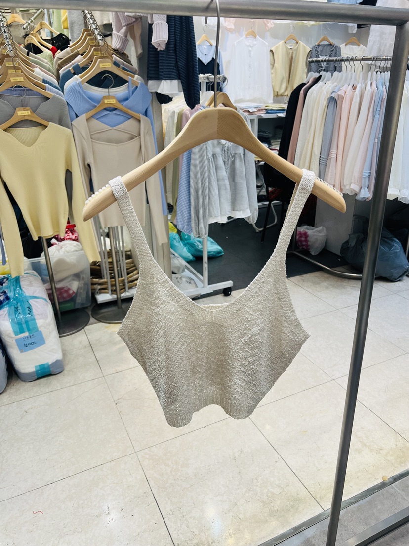 BLACK NOTE東大門實拍女士新款推薦職業真品吊帶背心奶油色BLACK NOTE吊帶/背心圖色2