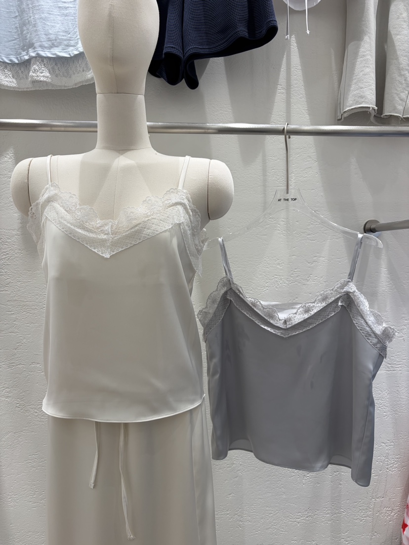 AT THE TOP東大門實拍女裝新款真品時尚休閑吊帶背心蕾絲AT THE TOP吊帶/背心