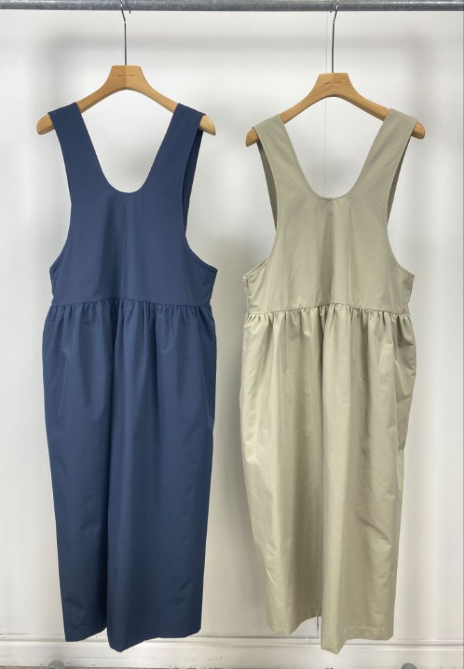 BEETLE STORE韓國直郵女裝新品真品熱賣推薦連衣裙斗篷褶皺BEETLE STORE連衣裙