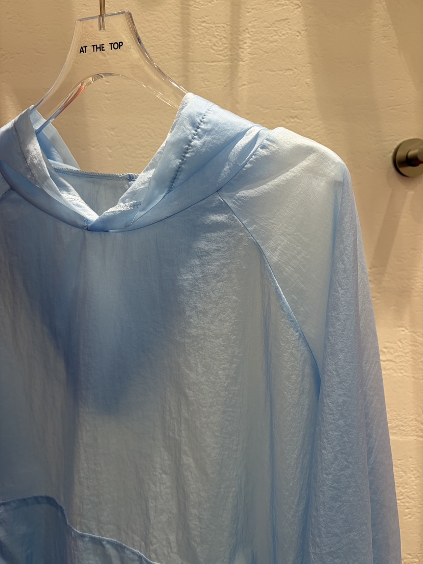 AT THE TOP東大門直郵女士新款熱賣時尚人氣職業推薦衛衣AT THE TOP衛衣