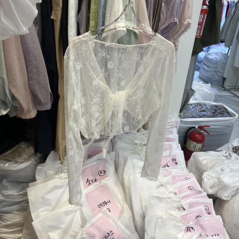 RIVEROOM韓國代購女裝新款推薦真品休閑人氣26春夏襯衫蕾絲衫RIVEROOM襯衫/蕾絲衫