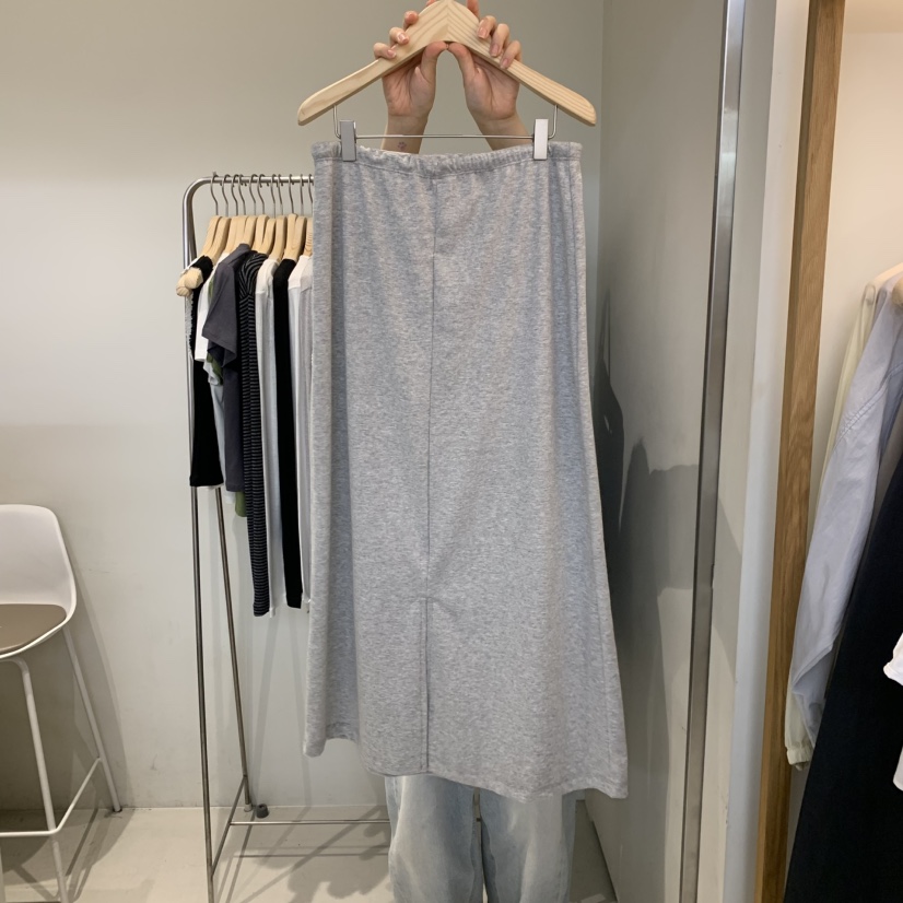 OUTRENE東大門直郵女裝新款推薦人氣職業熱賣休閑26春夏長裙OUTRENE長裙