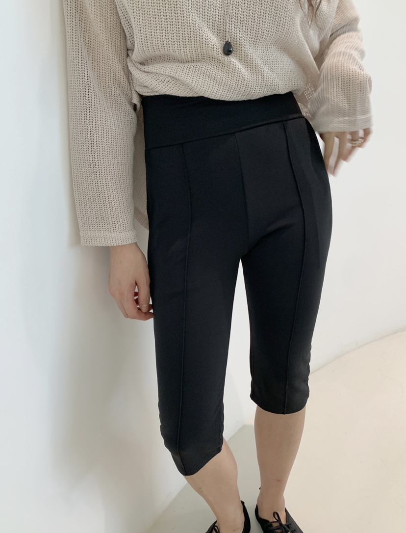 FRILL-T/DADA韓國東大門直郵女士新品時尚熱賣短褲七分褲FRILL-T/DADA短褲