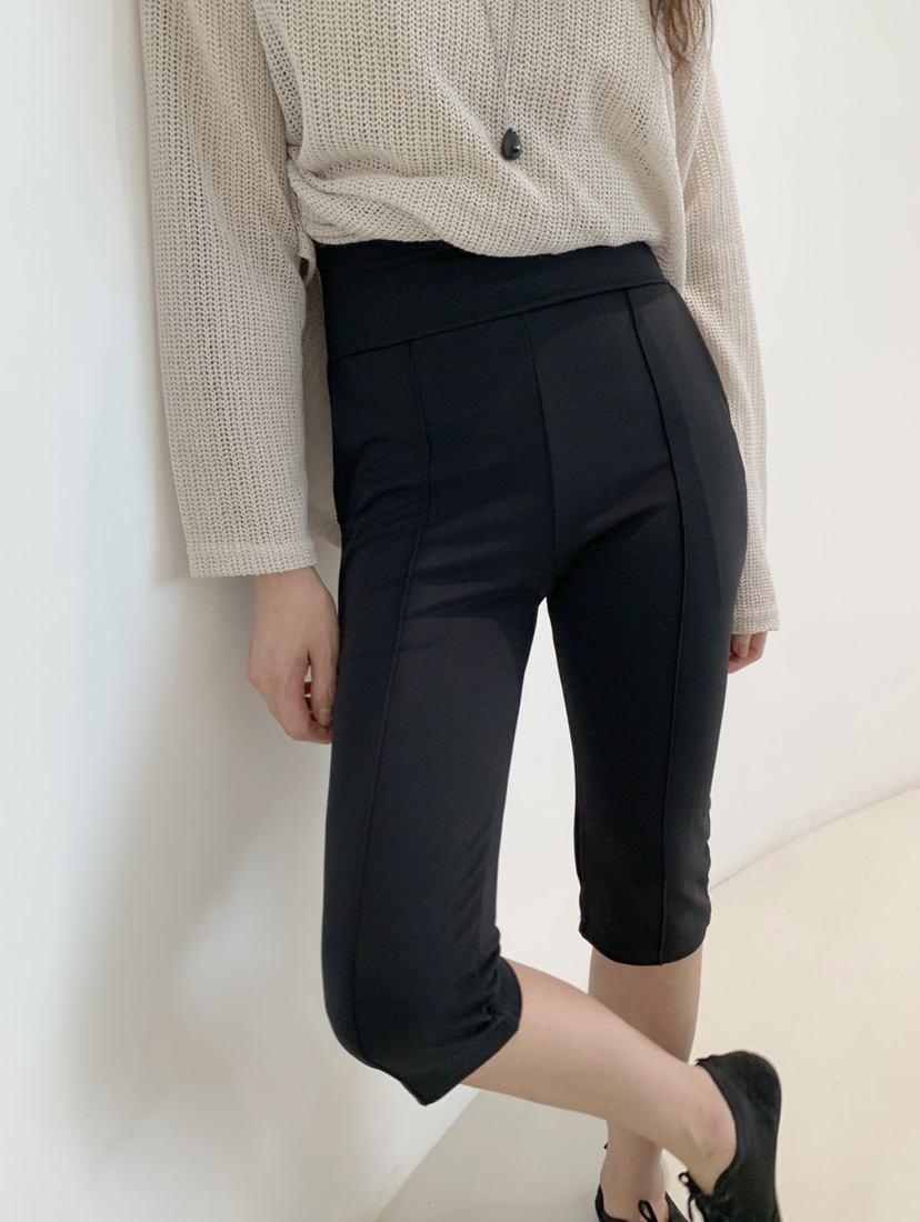 FRILL-T/DADA韓國東大門直郵女士新品時尚熱賣短褲七分褲FRILL-T/DADA短褲圖色1