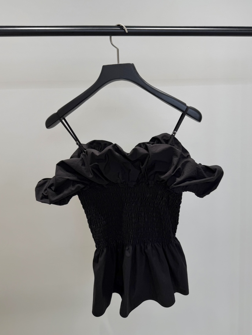 GALERIE NUIT韓國直郵實拍女士新品推薦人氣職業吊帶背心GALERIE NUIT吊帶/背心圖色2