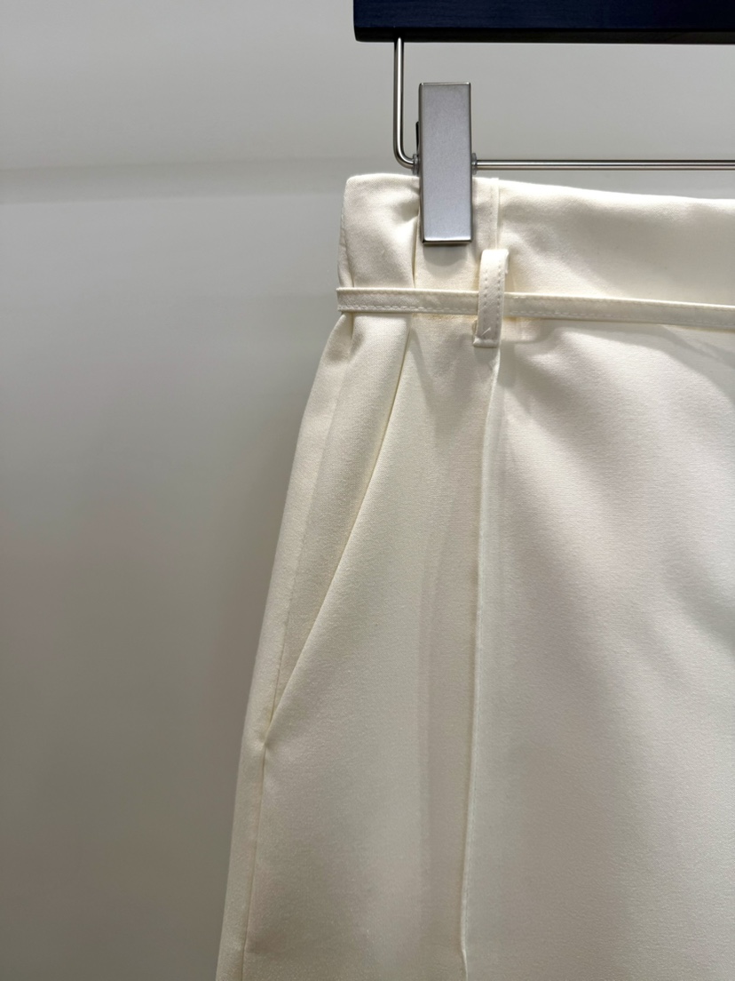 GALERIE NUIT韓國東大門直郵女裝新款時尚26春夏裙褲疊穿GALERIE NUIT裙褲