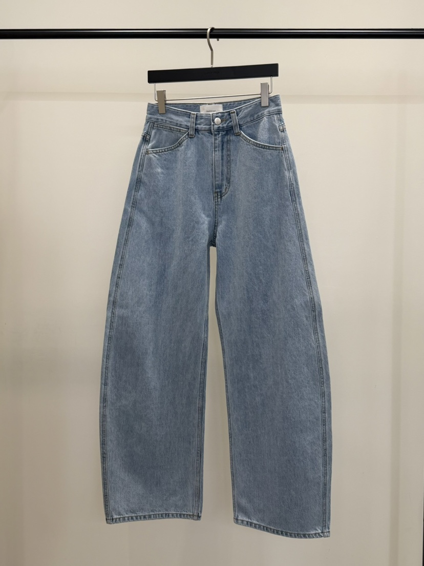 GALERIE NUIT韓國代購女裝新款人氣熱賣26春夏時尚牛仔褲GALERIE NUIT牛仔褲圖色1