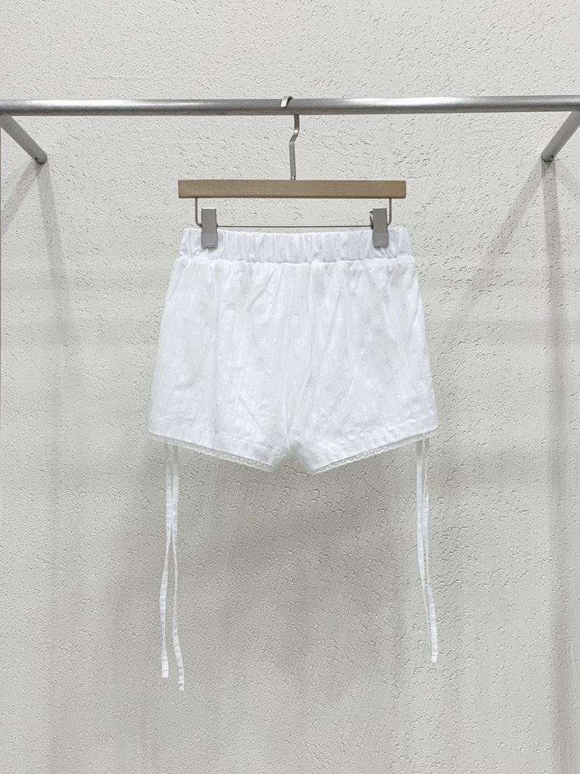 LIGHT AND SALT韓國東大門直郵女士新品時尚短褲喇叭形LIGHT AND SALT短褲