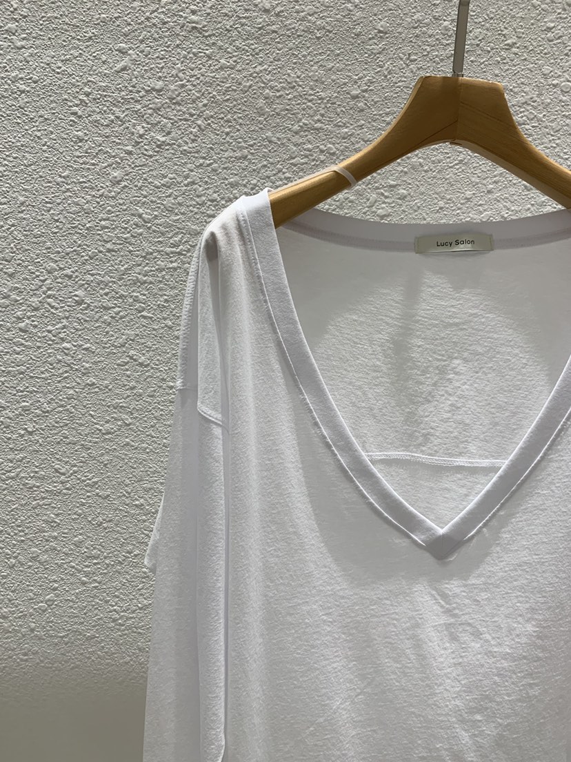 LUCY SALON韓國東大門代購女裝新品26春夏人氣長袖T恤V領LUCY SALON長袖T恤