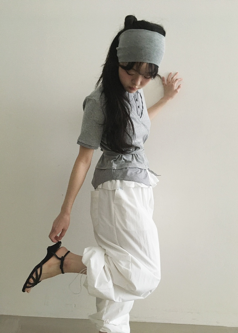 BY CHAPTER韓國直郵實拍女士新品熱賣休閑職業推薦時尚T恤BY ChapterT恤