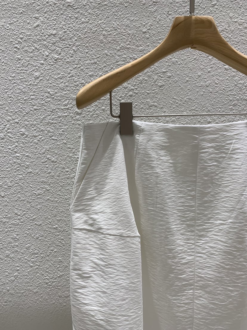 LUCY SALON韓國東大門代購女士新款推薦人氣職業26春夏長裙LUCY SALON長裙