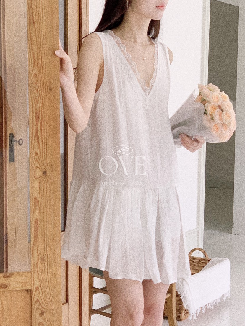 OVE韓國直郵實拍女裝新品26春夏推薦職業休閑連衣裙不對稱OVE連衣裙