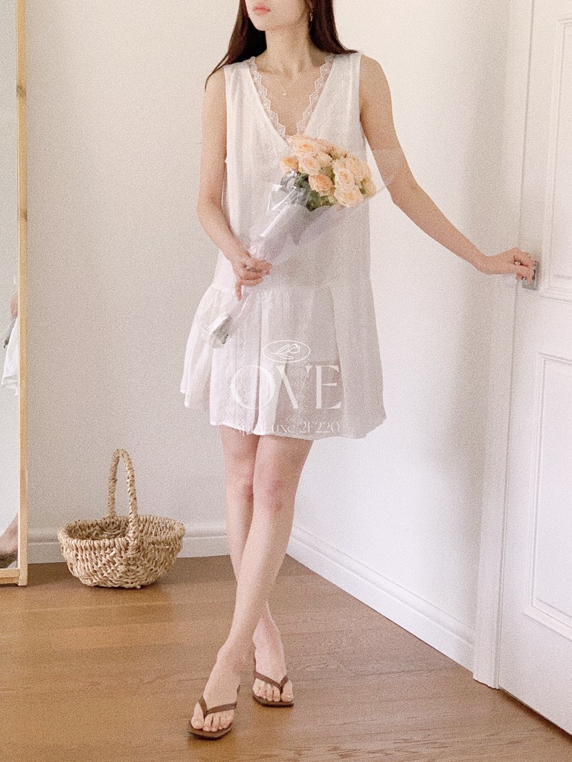 OVE韓國直郵實拍女裝新品26春夏推薦職業休閑連衣裙不對稱OVE連衣裙