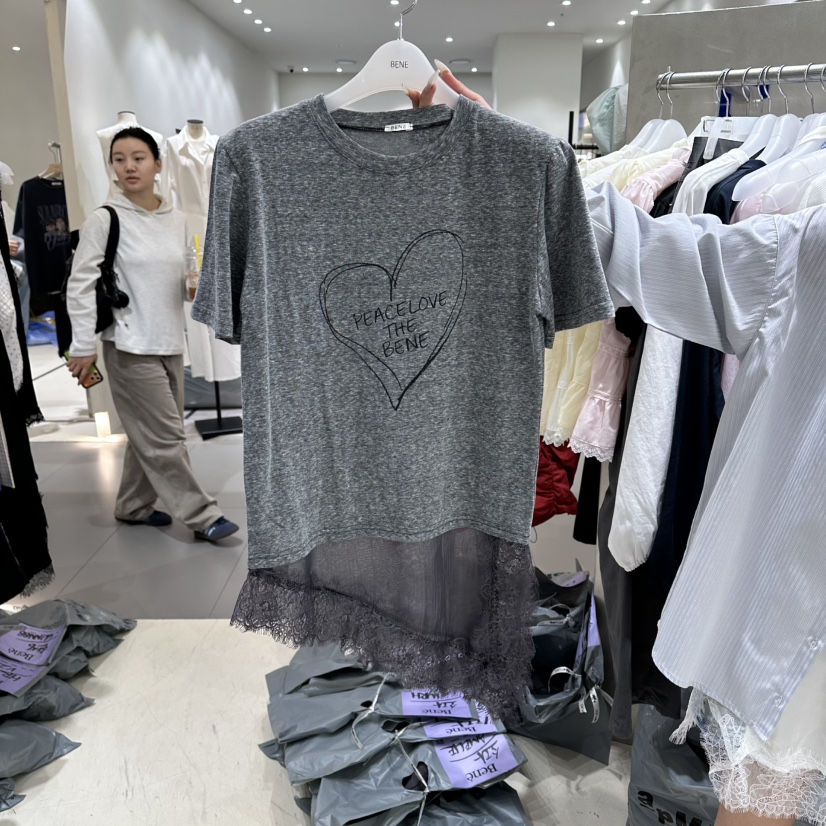 BENE韓國直郵實拍女士新款時尚職業熱賣26春夏推薦人氣T恤BENET恤圖色3