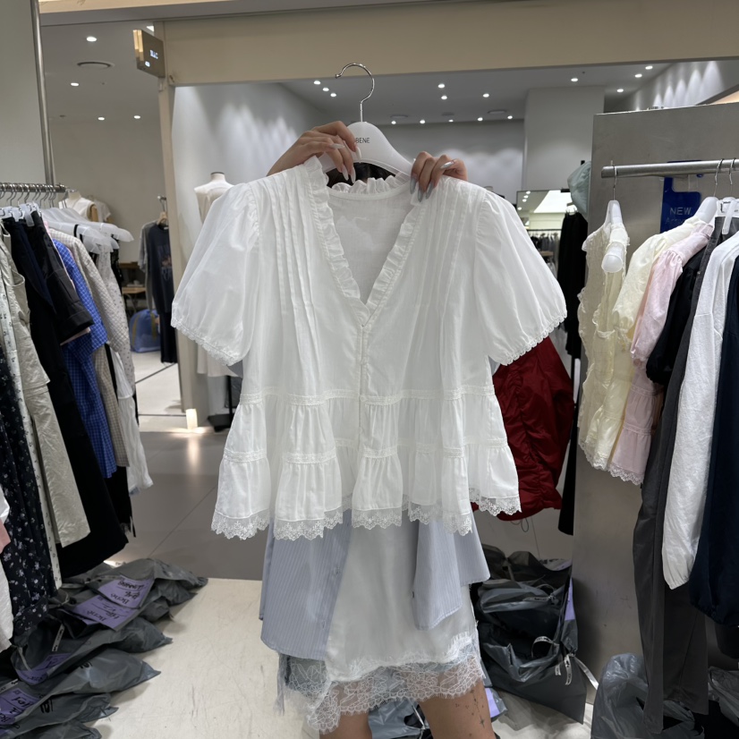 BENE韓國東大門直郵女裝新品推薦時尚熱賣26春夏襯衫蕾絲衫BENE襯衫/蕾絲衫圖色3