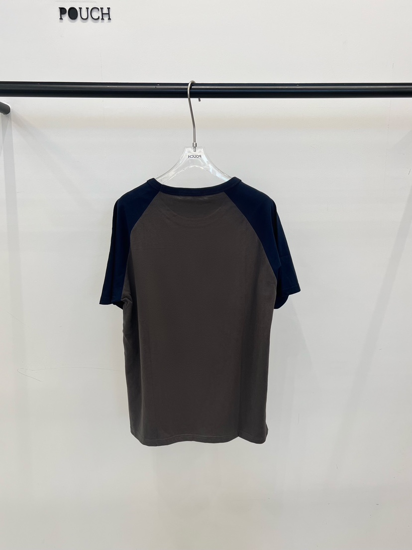 POUCH韓國東大門直郵女裝新款熱賣推薦職業人氣26春夏T恤POUCHT恤
