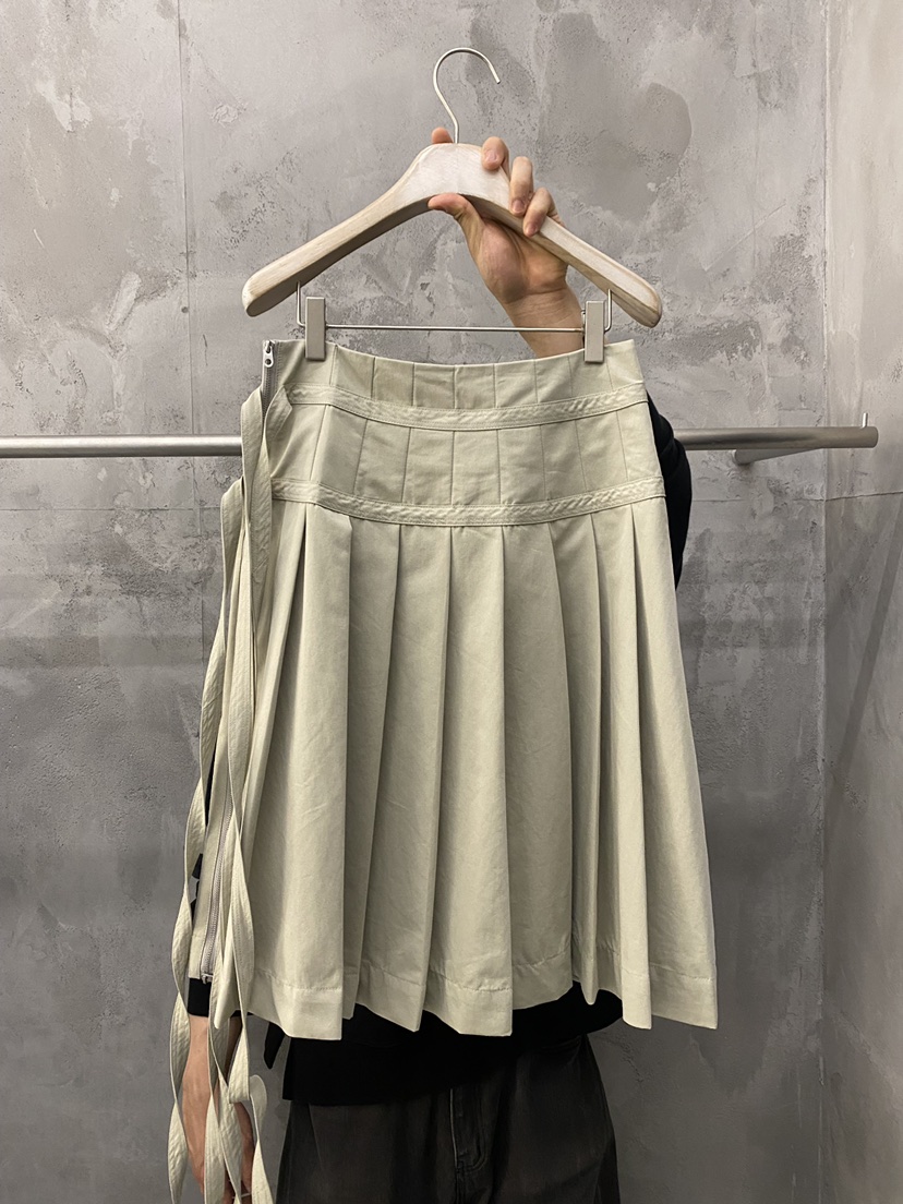 THE VETIVER-A韓國東大門直郵女裝新款26春夏半身裙中短裙拉鏈褶裥VETIVER半身裙/中短裙