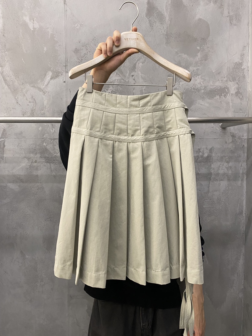 THE VETIVER-A韓國東大門直郵女裝新款26春夏半身裙中短裙拉鏈褶裥VETIVER半身裙/中短裙圖色1