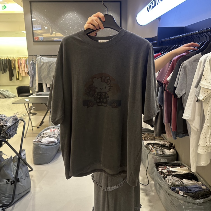 CREDITO韓國東大門直郵女裝新款時尚職業推薦休閑人氣T恤CREDITOT恤圖色2