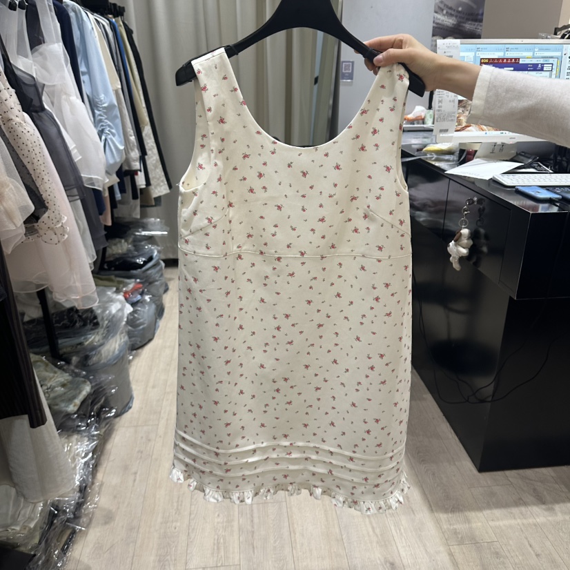 SOFTNESS韓國代購女士新品時尚休閑人氣職業連衣裙花朵褶裥Softness/Cosmic連衣裙圖色3紅色花