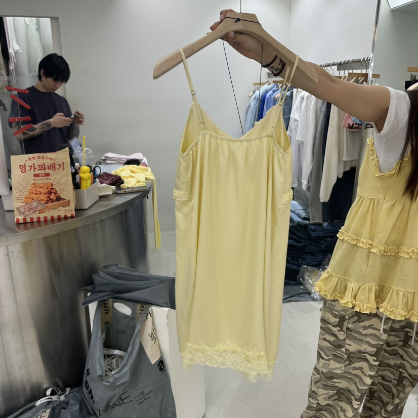 REPELLER韓國東大門代購女裝新款推薦熱賣連衣裙不含項鏈REPELLER連衣裙