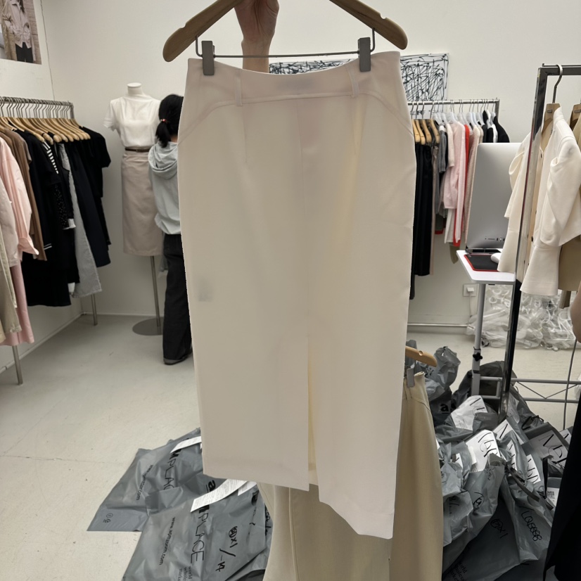 MER韓國直郵女裝新款人氣職業推薦時尚休閑熱賣26春夏長裙MER/ANGELO BIANCO長裙