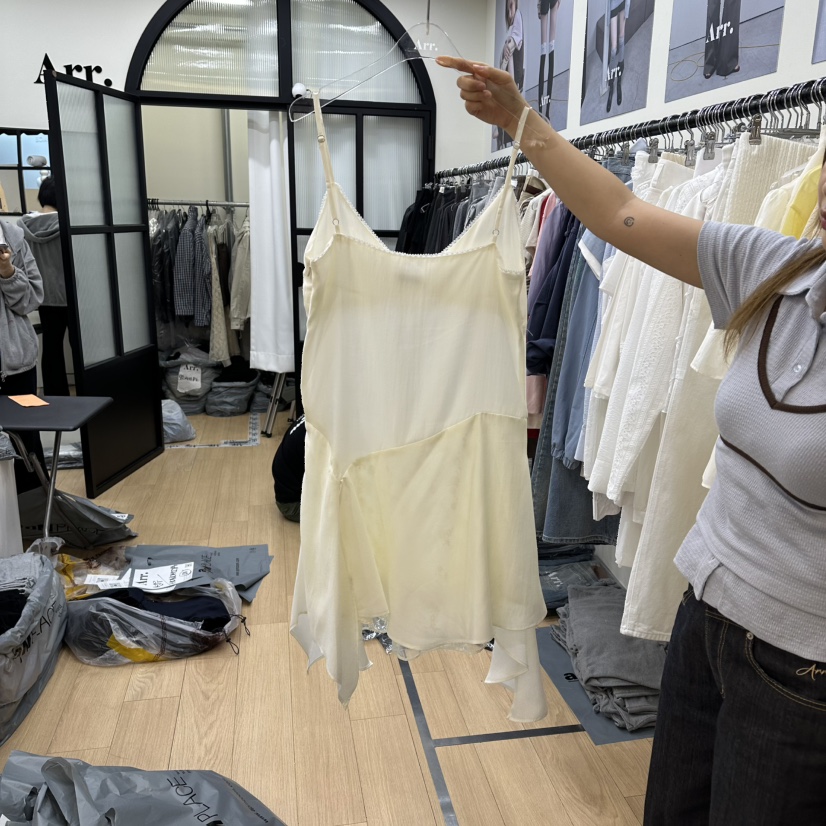 ARR韓國東大門直郵女士新款職業時尚26春夏連衣裙不含項鏈ARR連衣裙