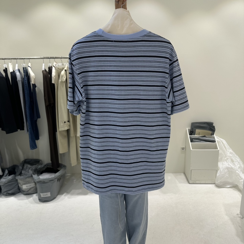 VEREN韓國直郵實拍女裝新品熱賣時尚職業推薦T恤不含腰帶VERENT恤