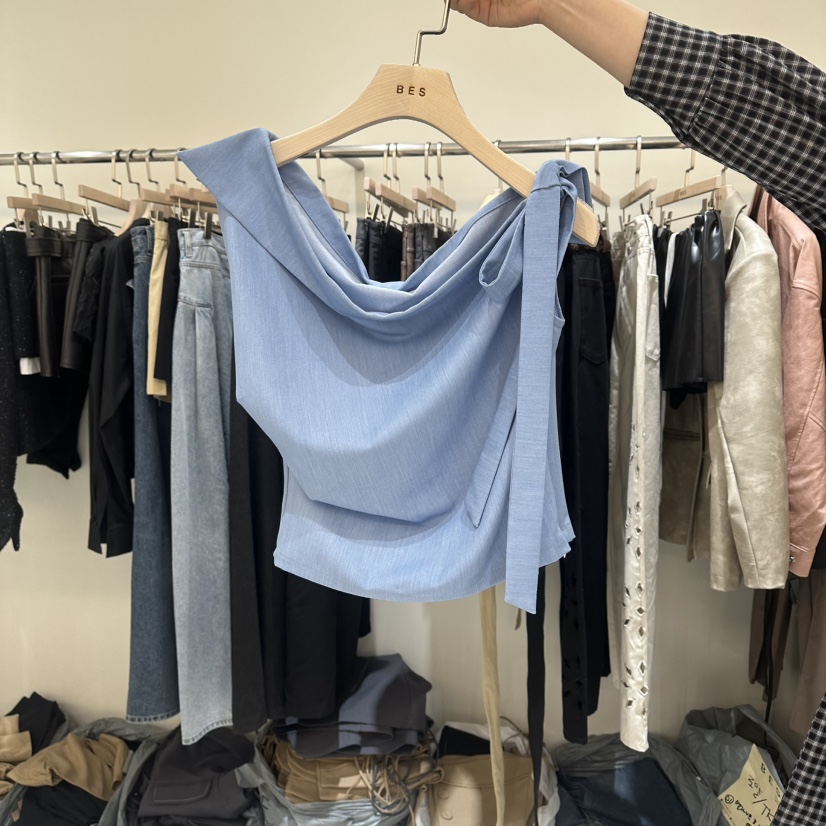 BES韓國直郵實拍女士新品人氣職業熱賣吊帶背心不含項鏈緞BES SEOUL吊帶/背心圖色1