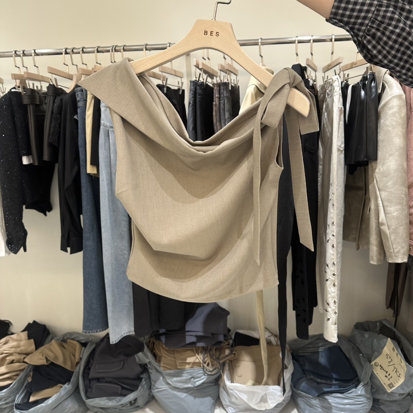 BES韓國直郵實拍女士新品人氣職業熱賣吊帶背心不含項鏈緞BES SEOUL吊帶/背心圖色2