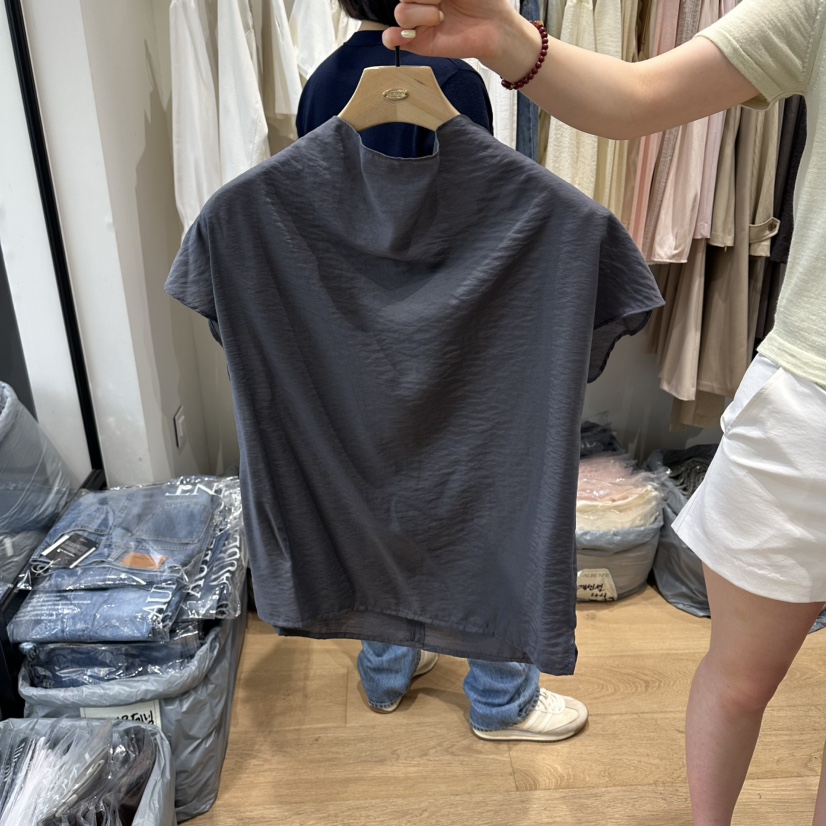 aube nunt韓國東大門直郵女士新款推薦休閑人氣襯衫蕾絲衫aube nunt襯衫/蕾絲衫圖色2