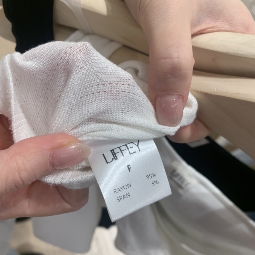 LIFFEY韓國東大門直郵女士新款休閑推薦吊帶背心蕾絲鏤空LIFFEY吊帶/背心